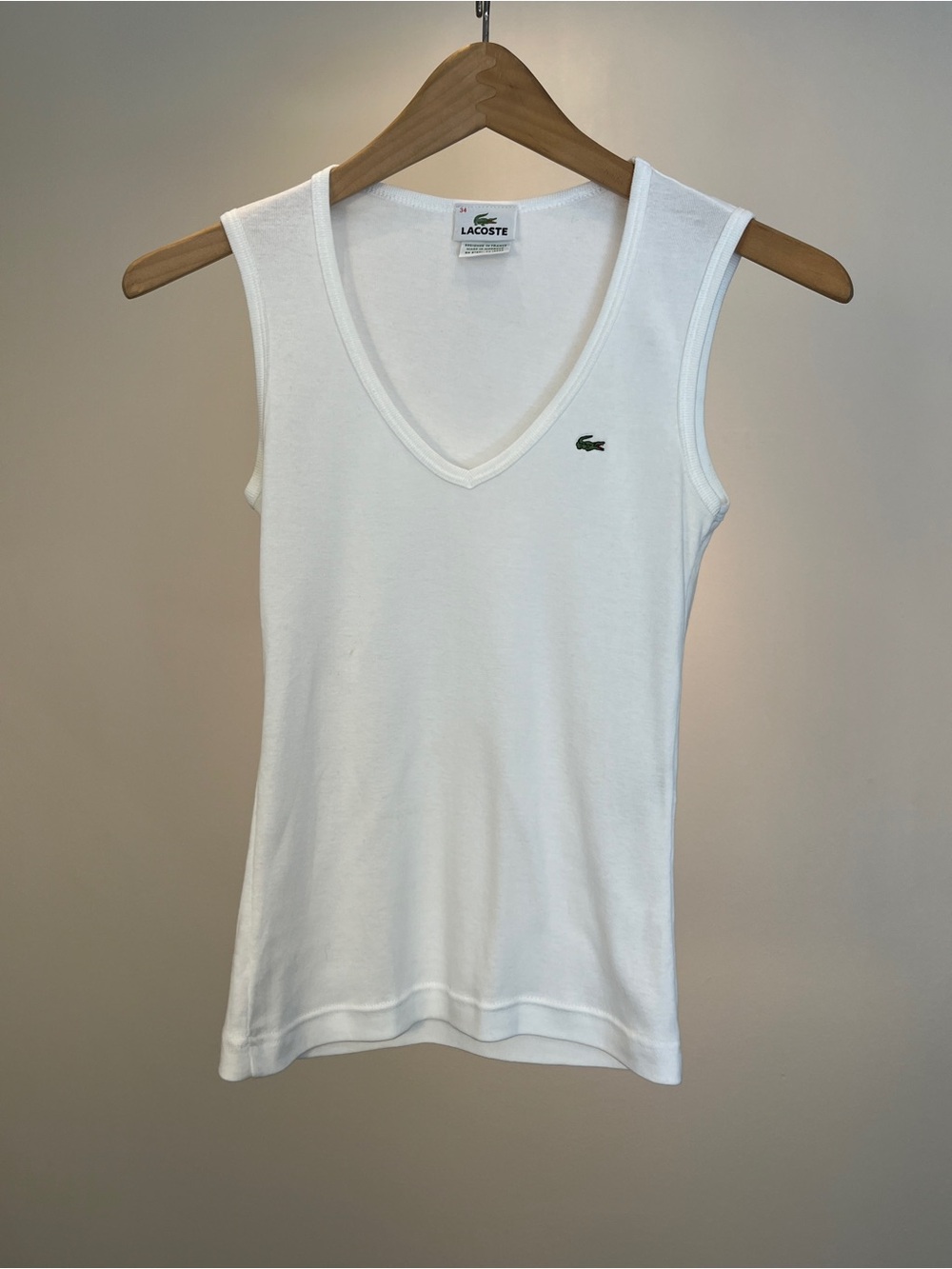 LACOSTE WHITE V-NECK COTTON TANK TOP SIZE 34 XS Y2K